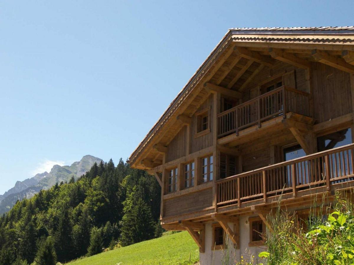 Chalet Pour 8 Avec Cheminee, Proche Des Pistes, Wifi, Garage, Non Fumeur - Fr-1-304-110 La Clusaz Exterior photo
